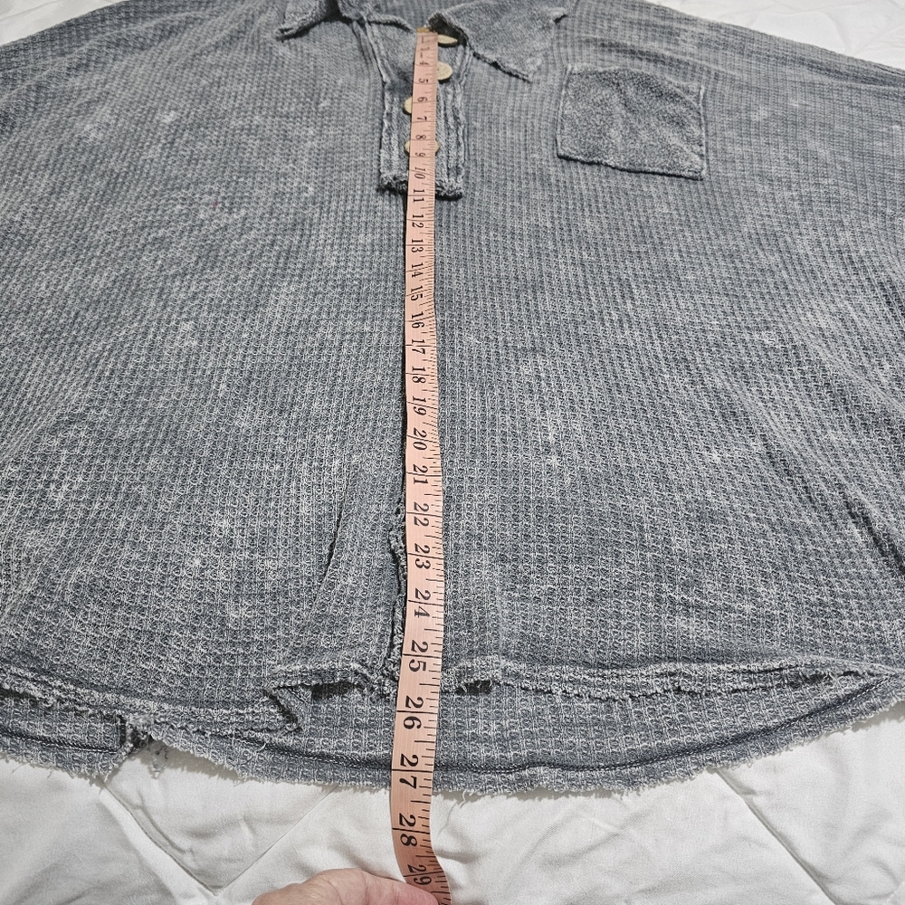Blue Buttercup Cotton blend Waffle Thermal Textured Top Oversized Medium - Picture 11 of 12